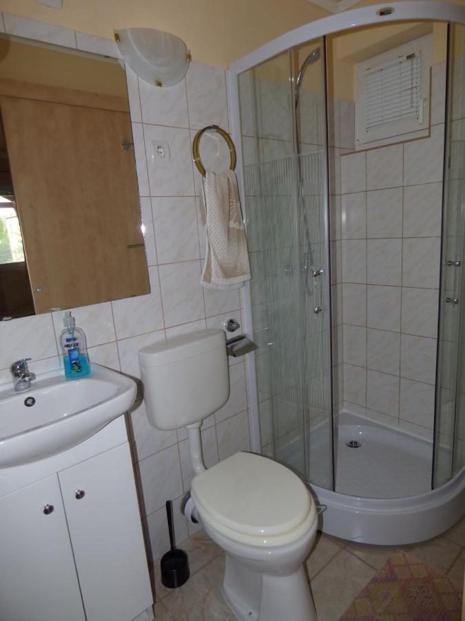 Vitorlas Apartmanhaz Siófok Zewnętrze zdjęcie