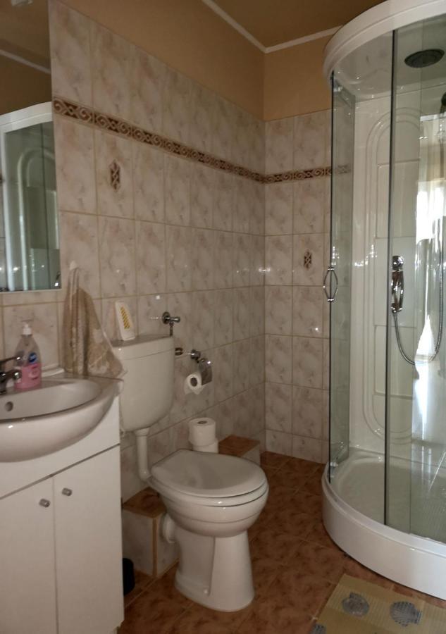 Vitorlas Apartmanhaz Siófok Zewnętrze zdjęcie
